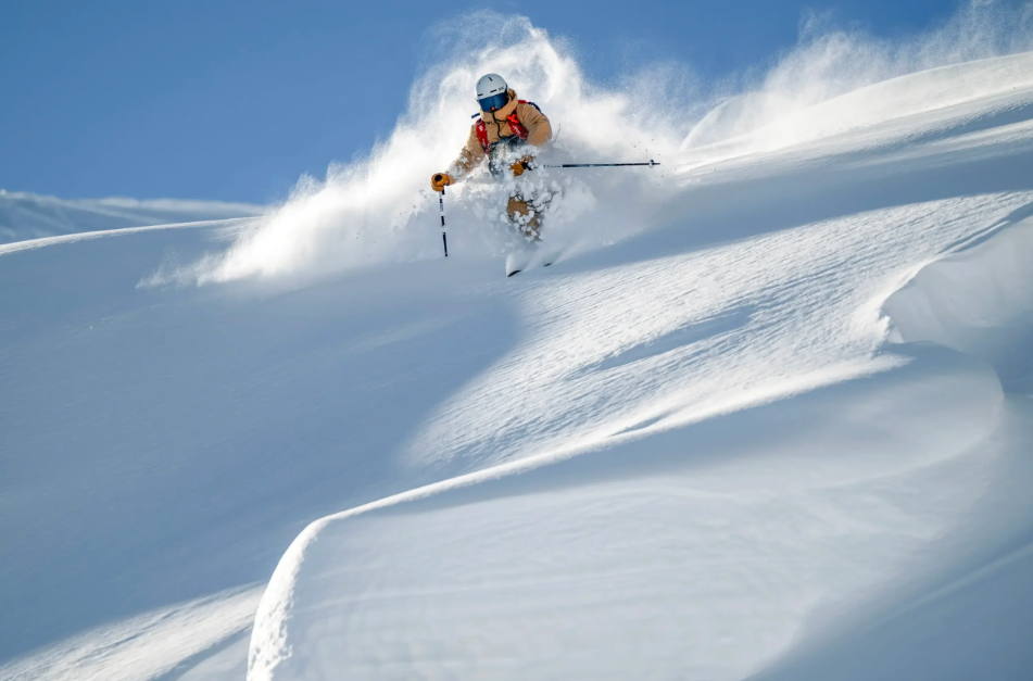 How to Ski on Powder Snow