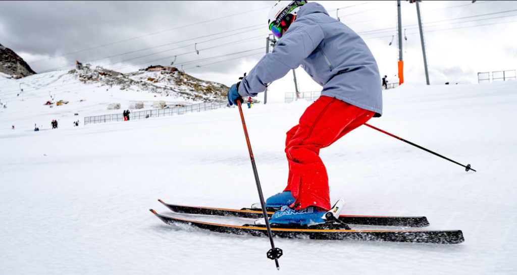 How to Ski Safely on Icy Slopes